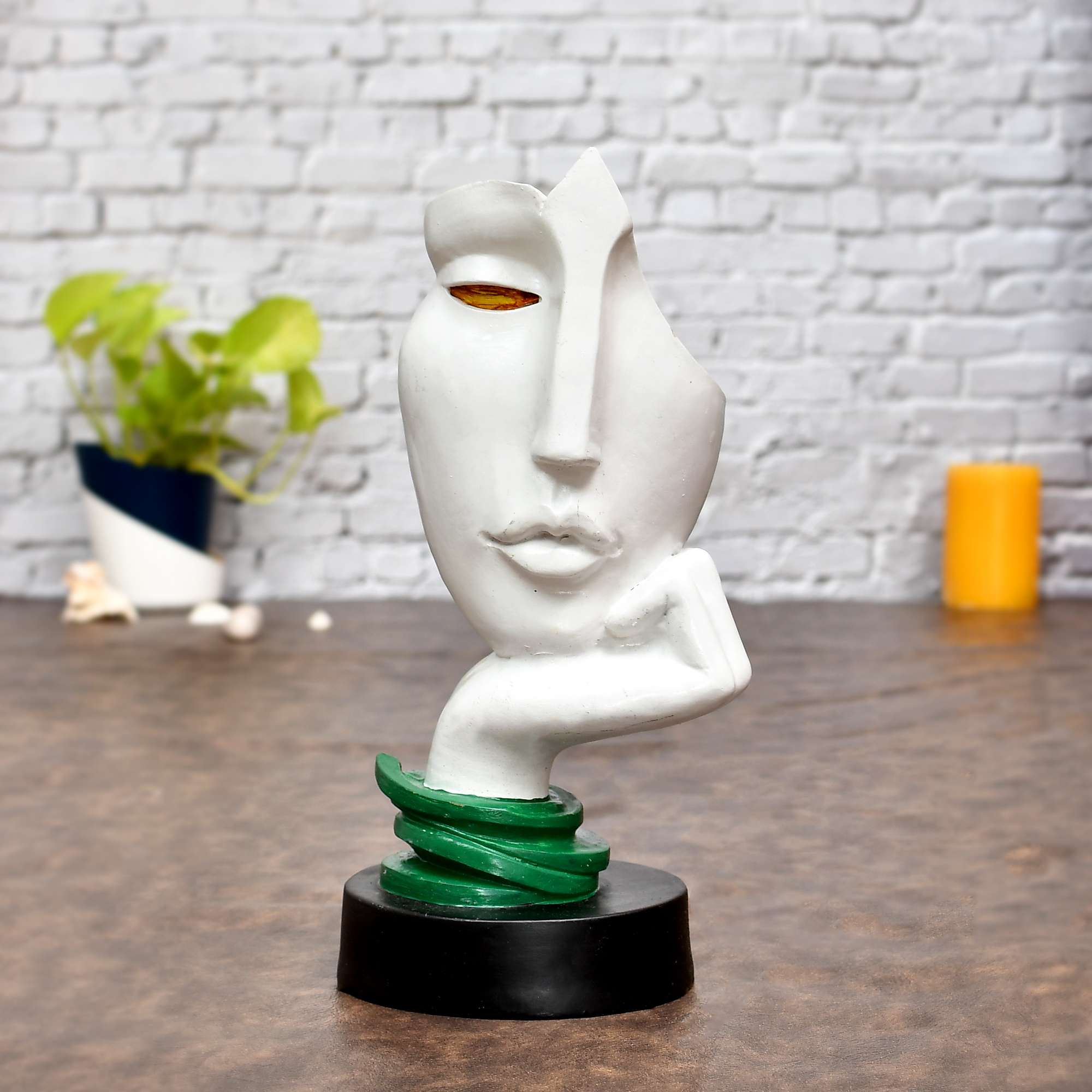 HPZgjf.jpg HUMAN FACE - Image 1